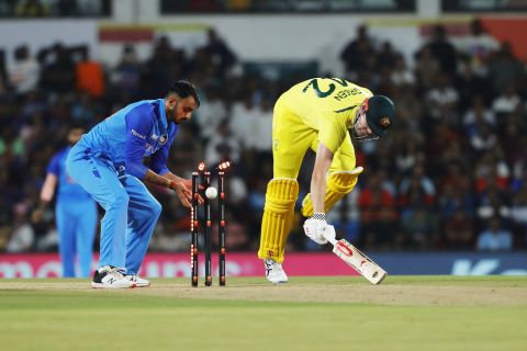 Axar Patel does well to push Virat Kohli's throw on to the stumps to run Cameron Green out, India vs Australia, 2nd T20I, Nagpur, September 23, 2022