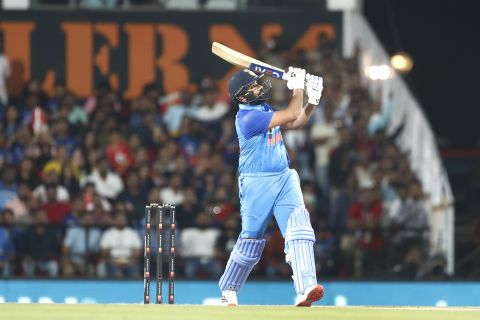 Rohit Sharma heaves one into the night sky over midwicket, India vs Australia, 2nd T20I, Nagpur, September 23, 2022