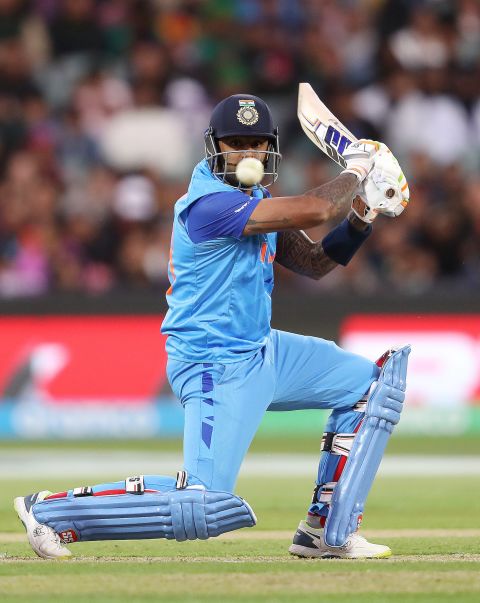 Suryakumar Yadav started strongly on the day he took over as new No. 1 batter in men's T20Is, Bangladesh vs India, T20 World Cup, Adelaide, November 2, 2022