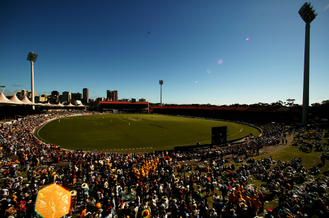 A view of the crowd in Adelaide, Australia vs India, 2nd Test, Adelaide, 2nd day, December 13, 2003