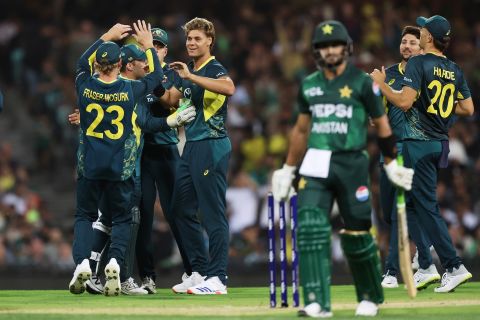 Spencer Johnson got Sahibzada Farhan early in Pakistan's chase, Australia vs Pakistan, 2nd T20I, Sydney, November 16, 2024