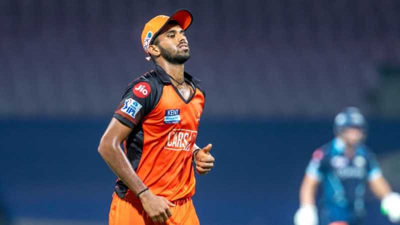 IPL 2022 - SRH vs GT - Washington Sundar likely to miss at least two matches due to hand injury