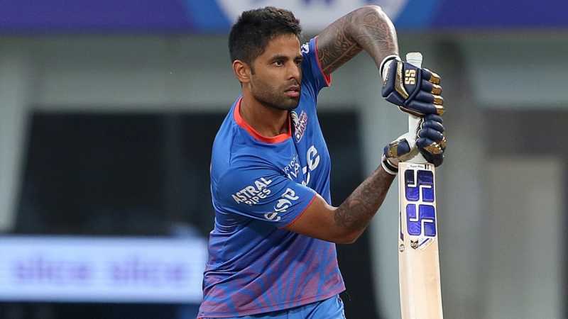 Forearm injury puts Mumbai Indians' Suryakumar Yadav out of remainder of IPL 2022