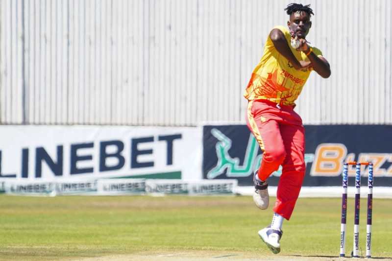 Richard Ngarava bowling for Zimbabwe in T20 World Cup 2026 action