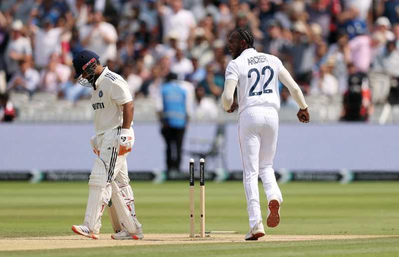 England Edge Out India in a Classic Lord’s Thriller