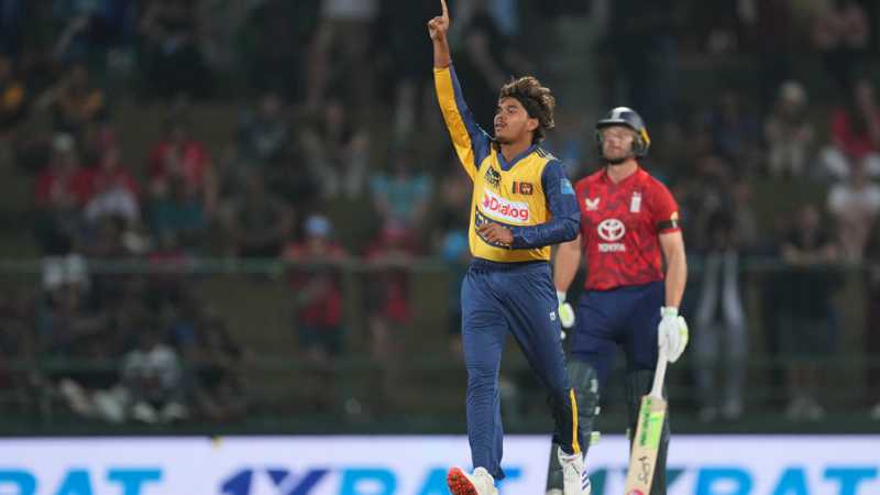 Dunith Wellalage removed Tom Banton with a flighted delivery, Sri Lanka vs England, 3rd T20I, Pallekele, February 3, 2026