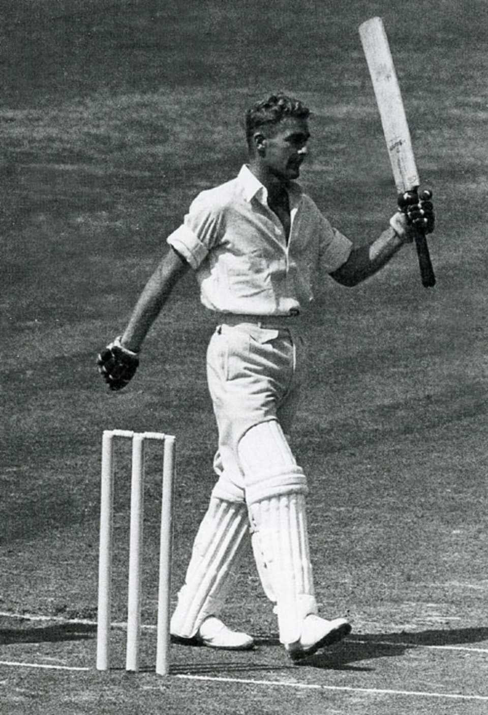 Bert Sutcliffe reaches his hundred, England v New Zealand, 3rd Test, Old Trafford, July 26, 1949