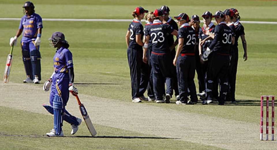 Suwini de Alwis was Sri Lanka's top scorer with 37, England v Sri Lanka, Group B, women's World Cup, Canberra, March 7, 2009