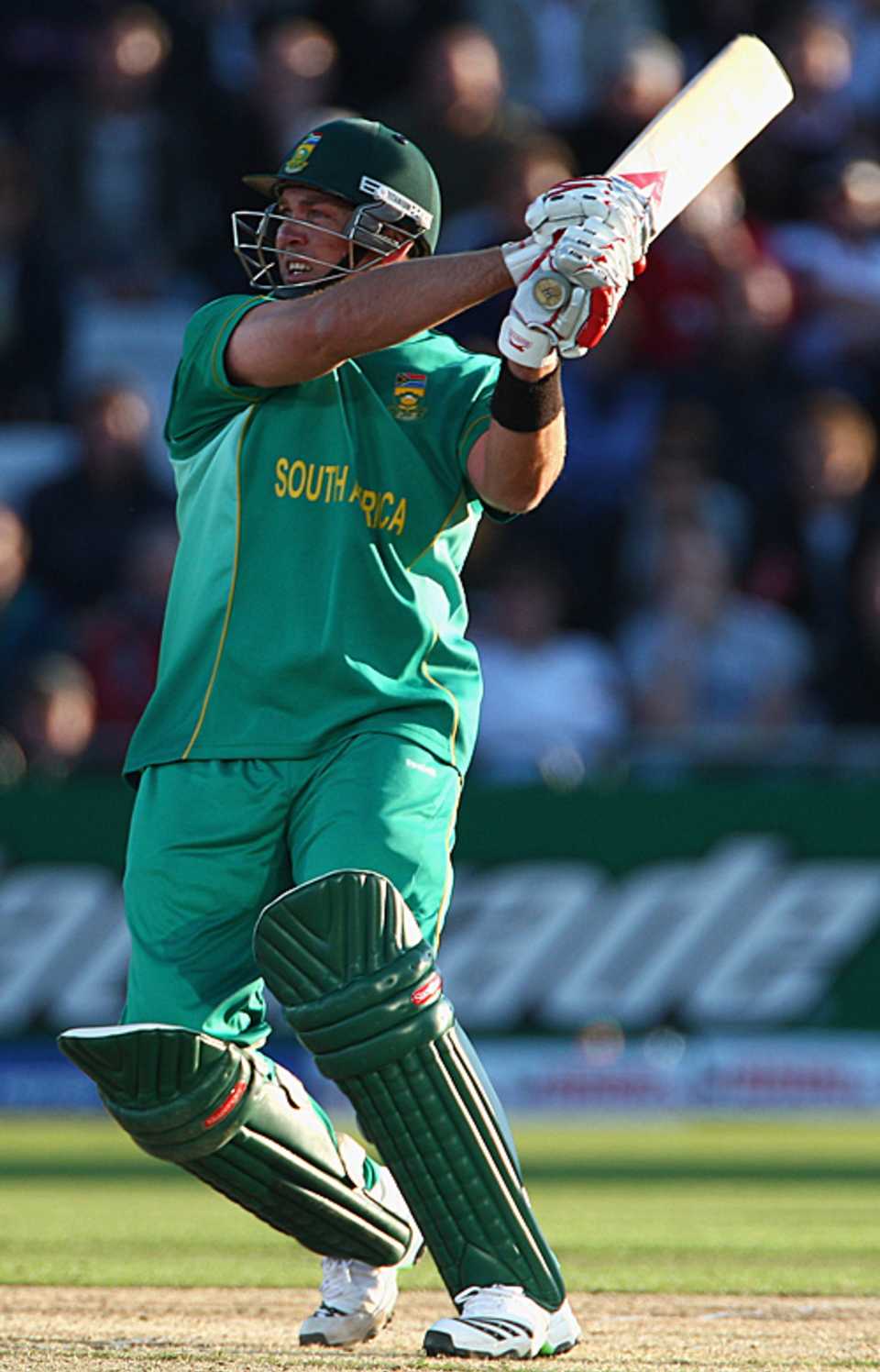 Jacques Kallis flays past point during his 57