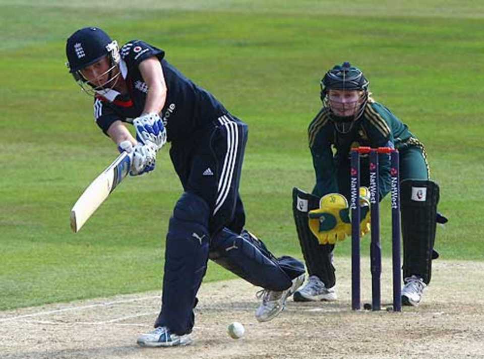 Sarah Taylor works the ball to leg, England Women v Australia Women, 1st ODI, Chelmsford, June 29, 2009