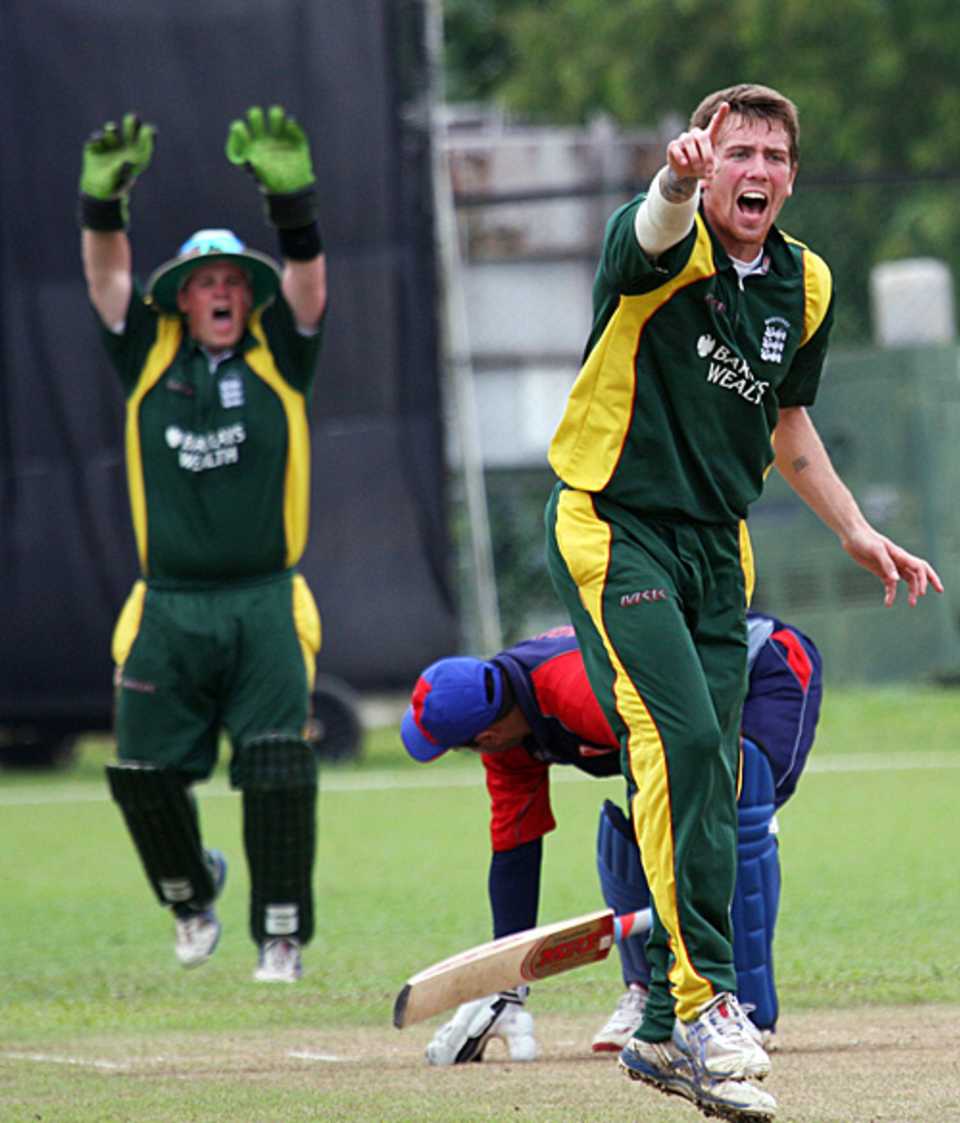 Blane Queripel successfully appeals for the wicket of  Imran Sajjad