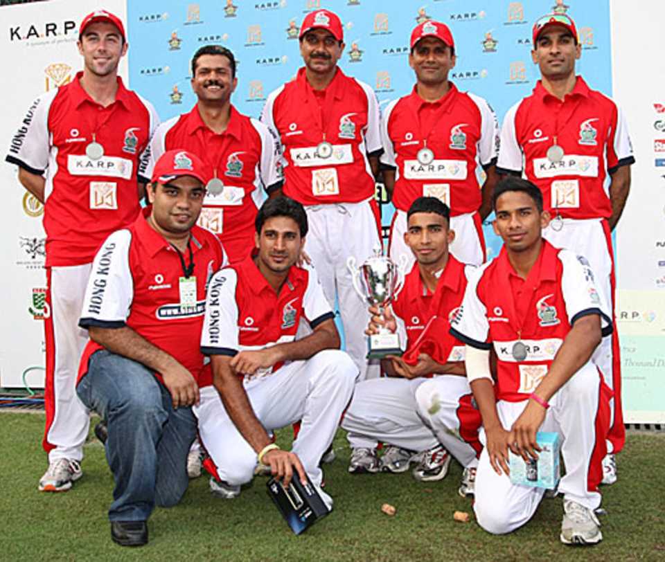 Hong Kong pose with the runners-up trophy, Hong Kong v South Africa, Hong Kong Cricket Sixes final, Hong Kong, November 1, 2009