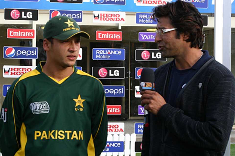 Fayyaz Butt, the Man of the Match, speaks to Wasim Akram, India Under-19s v Pakistan Under-19s, 4th Quarter-Final, ICC Under-19 World Cup, Lincoln, January 23, 2010