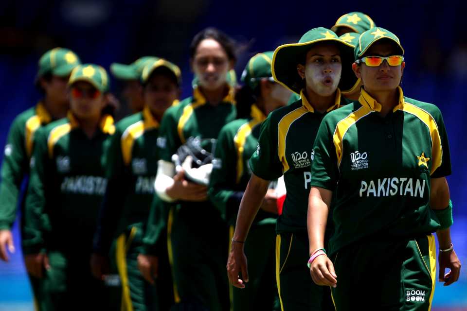 Sana Mir leads her team off the field, New Zealand Women v Pakistan Women, ICC Women's World Twenty20, Group B, St Kitts, May 10, 2010
