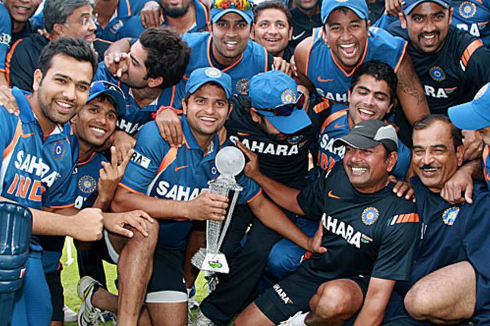 The Indians celebrate after bagging the Twenty20 trophy, Zimbabwe v India, 2nd Twenty20 international, Harare, June 13, 2010