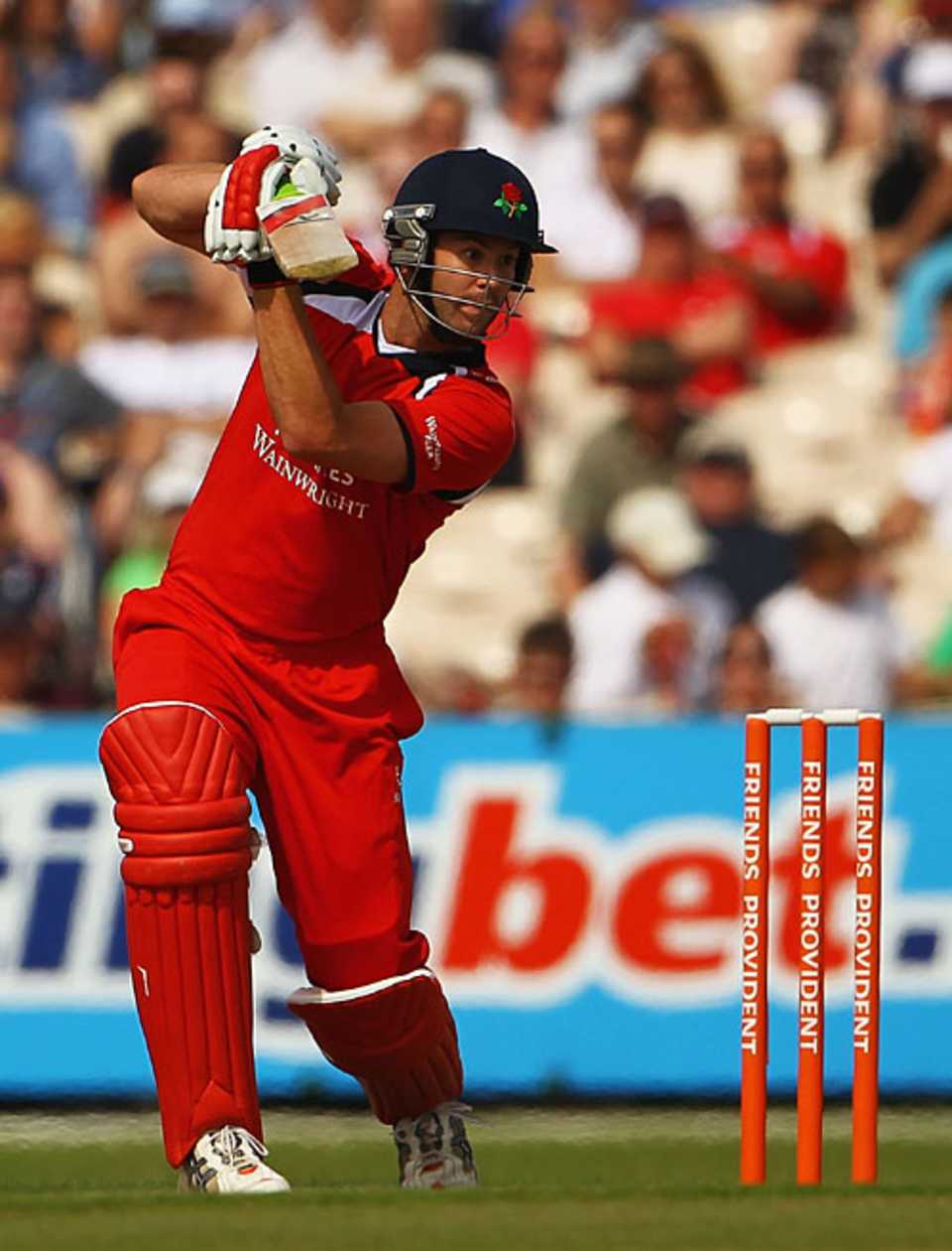 Tom Smith led Lancashire's chase with a calmly-constructed half-century