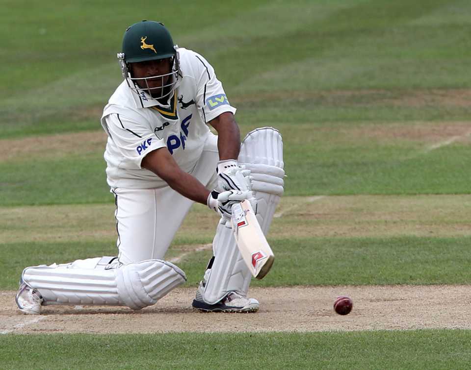 Samit Patel struck two boundaries to help Nottinghamshire knock off the target and complete a 10-wicket win