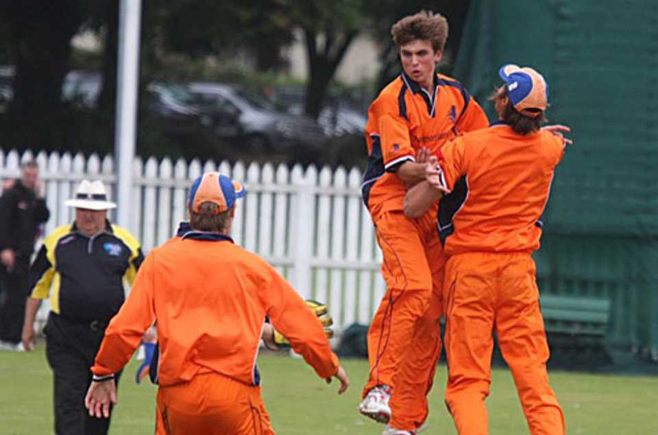 Netherlands Under-19 celebrate a wicket, Netherlands Under-19 v Scotland Under-19, European Under-19 Championship, Lisburn, July 25, 2010