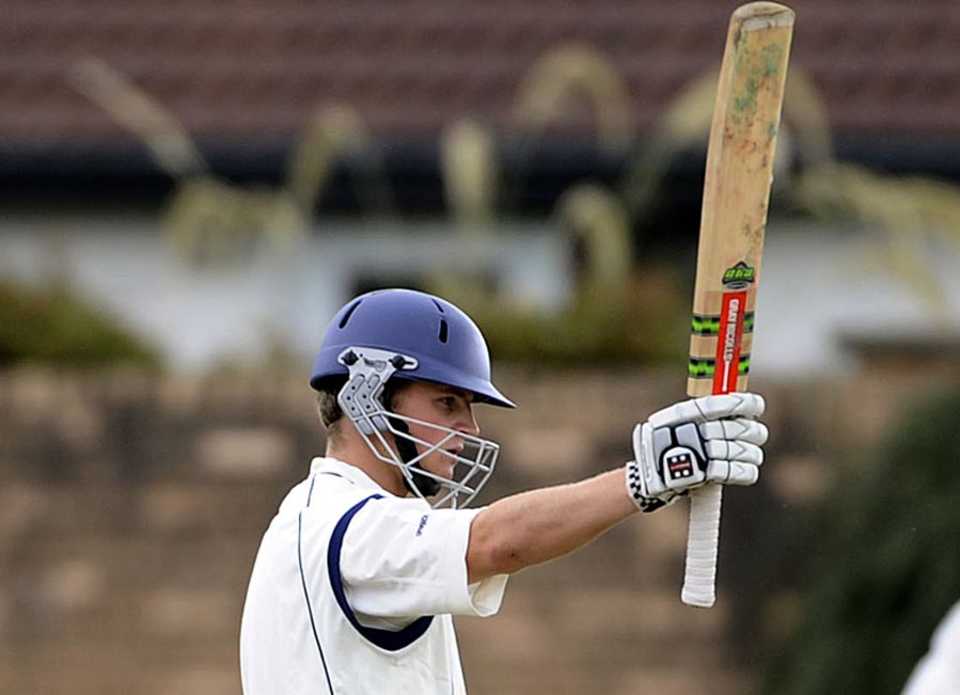 Ewan Chalmers made a fighting half-century but it was in vain