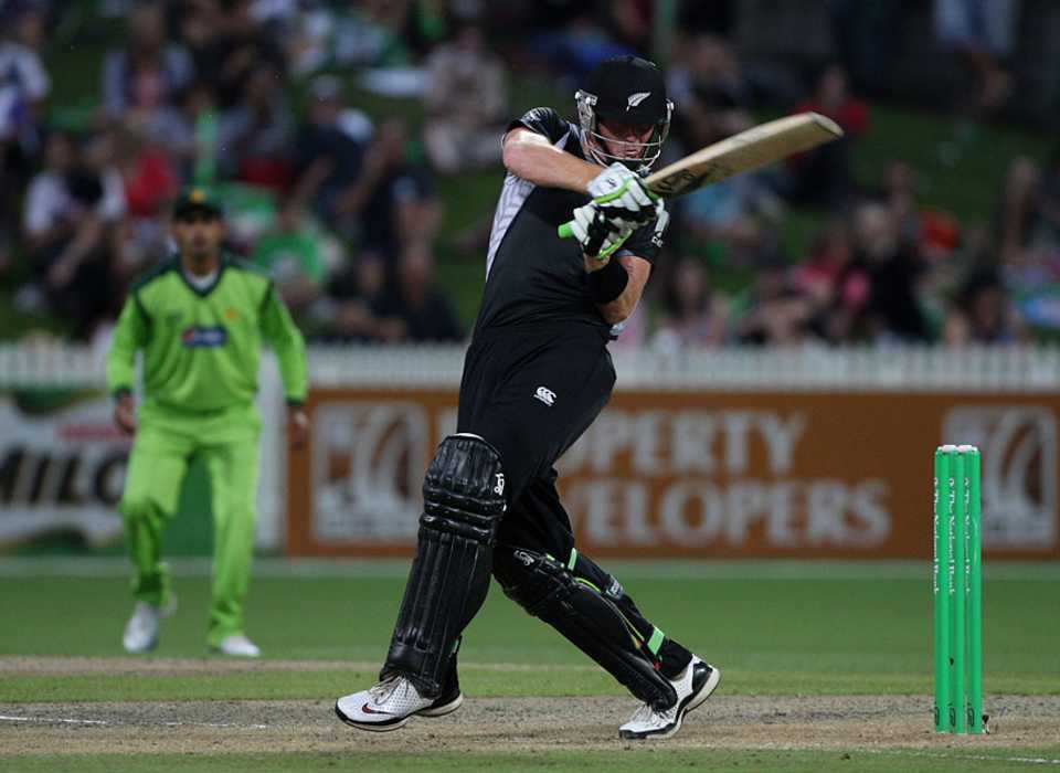 Martin Guptill was in excellent touch again but New Zealand needed more than his 65, New Zealand v Pakistan, 5th ODI, Hamilton, February 3, 2011