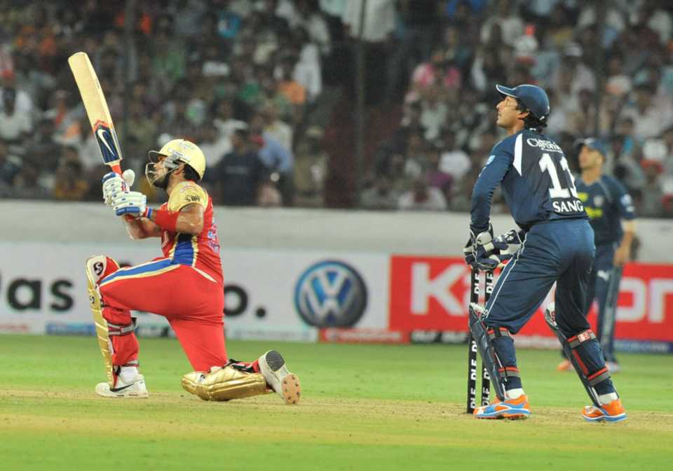 Virat Kohli fought hard for a 51-ball 71, but it was in vain, Deccan Chargers v Royal Challengers Bangalore, IPL 2011, Hyderabad, April 14, 2011