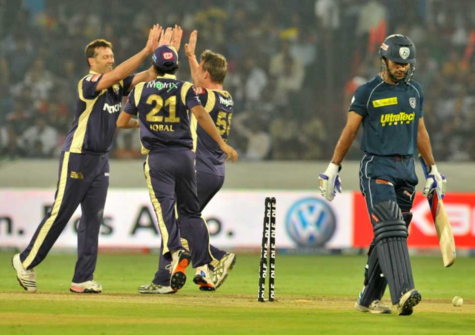 Jacques Kallis sent Shikhar Dhawan back for 54, Deccan Chargers v Kolkata Knight Riders, IPL 2011, Hyderabad, May 3, 2011