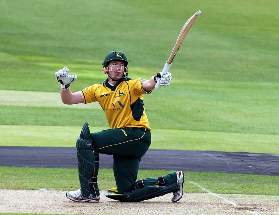 Riki Wessels hits out during his 70 against Warwickshire