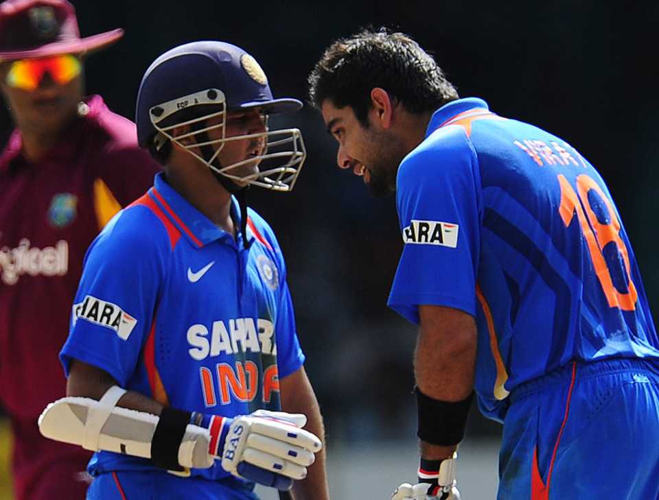 Virat Kohli chats with Parthiv Patel, West Indies v India, 2nd ODI, Trinidad, June 8, 2011