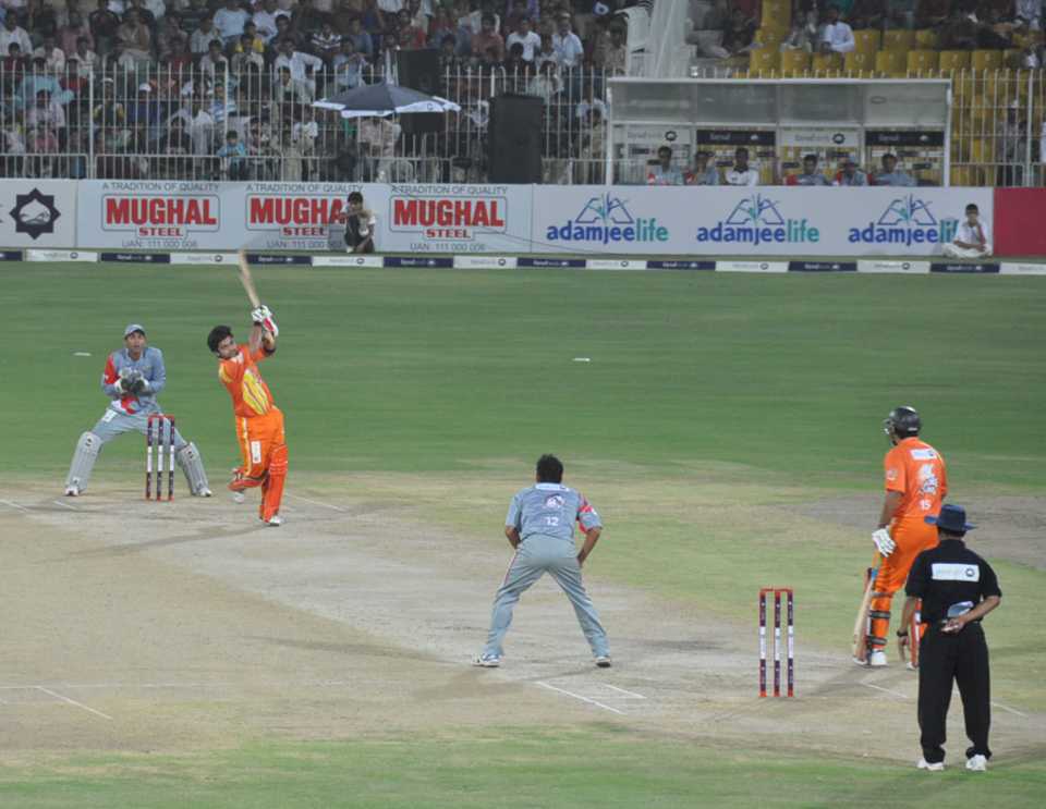 Lahore Lions defeated Sialkot Stallions in a high scoring game at Iqbal Stadium, Faisalabad, June 25, 2011