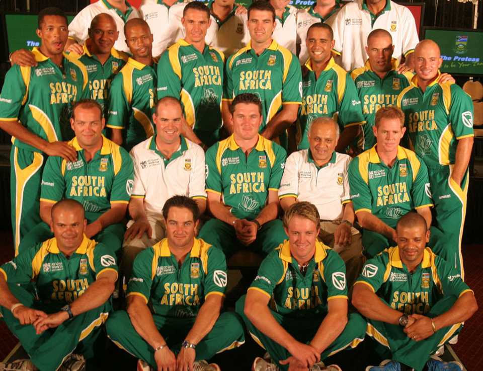 The South Africa squad: (top row, from left) Makhaya Ntini, Roger Telemachus, Loots Bosman, Andre Nel, Justin Kemp, Robin Peterson, Andrew Hall, Herschelle Gibbs,  (middle row) Jacques Kallis, (coach) Mickey Arthur, (capt) Graeme Smith, (manager) Goolam Rajah, Shaun Pollock, (front row) Charl Langeveldt, Mark Boucher, AB de Villiers, and Ashwell Prince, Johannesburg, February 15, 2007