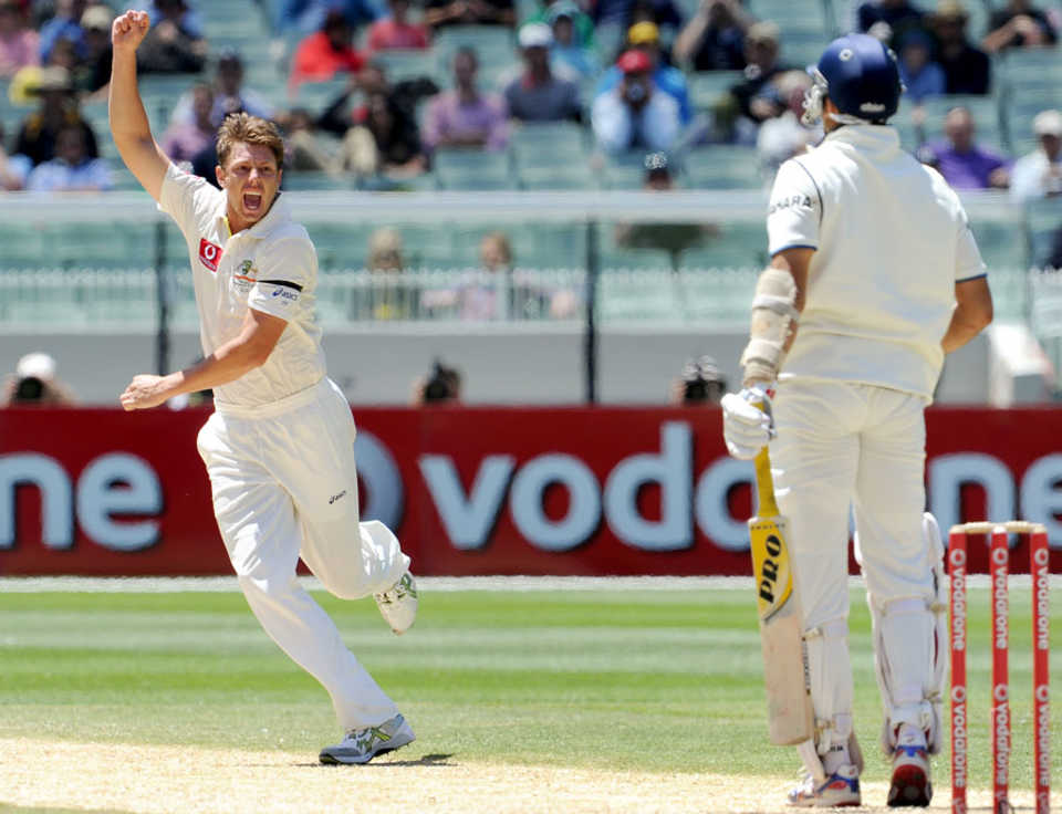 James Pattinson is ecstatic after snagging VVS Laxman, Australia v India, 1st Test, Melbourne, 4th day, December 29, 2011