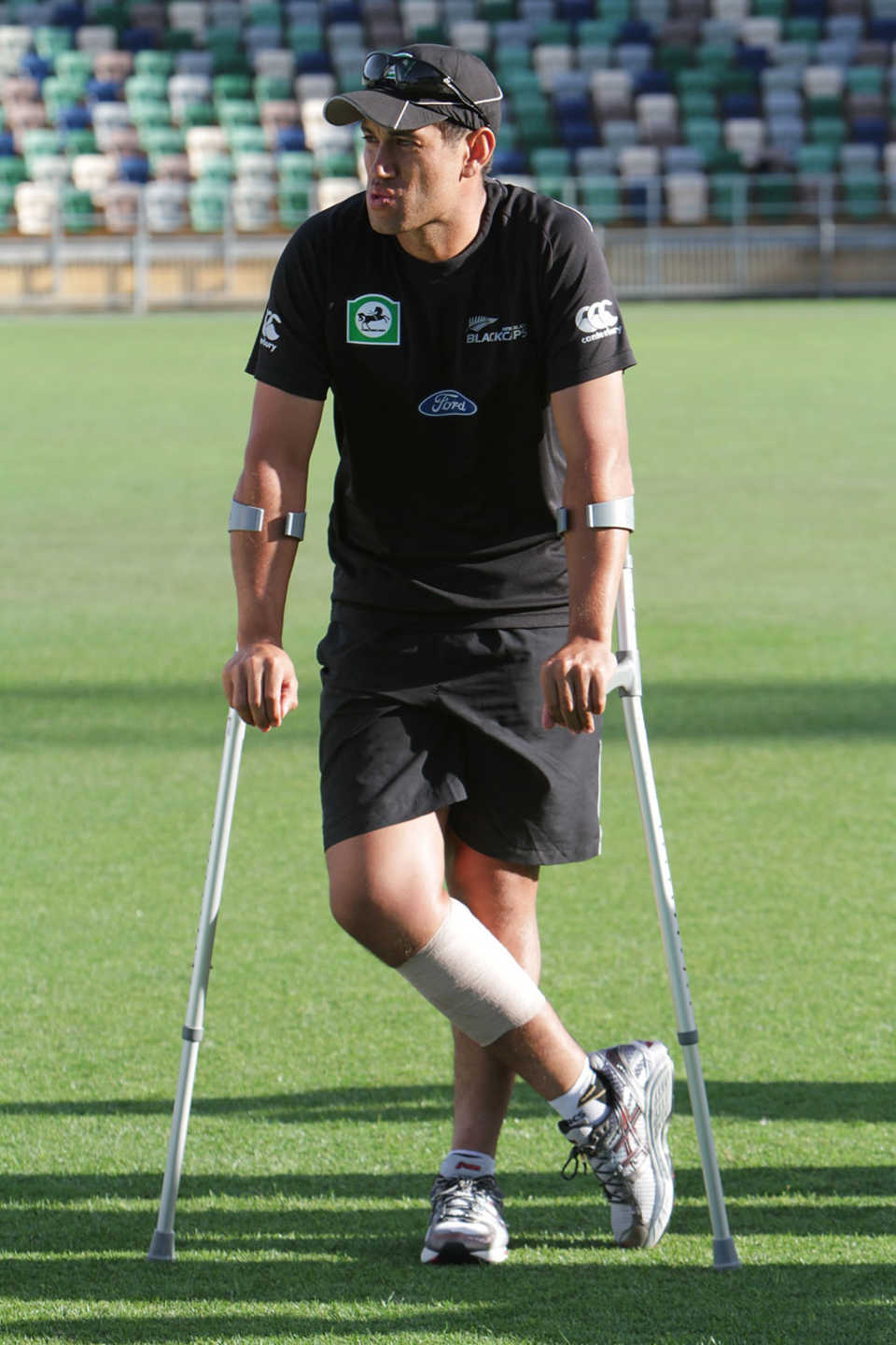 Ross Taylor had picked up a calf injury during the Test, New Zealand v Zimbabwe, Only Test, Napier, 3rd day, January 28, 2012