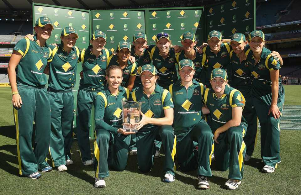 Australia Women with the trophy after winning the Twenty20 series 4-1