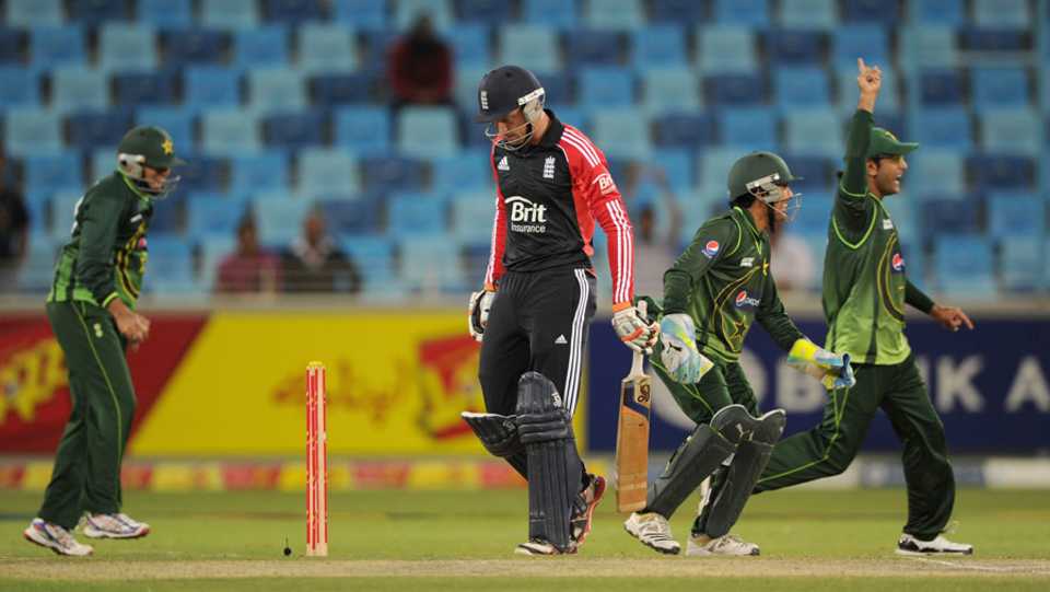 Jos Buttler made a second-ball duck on his ODI debut, Pakistan v England, 4th ODI, Dubai, February 21, 2012