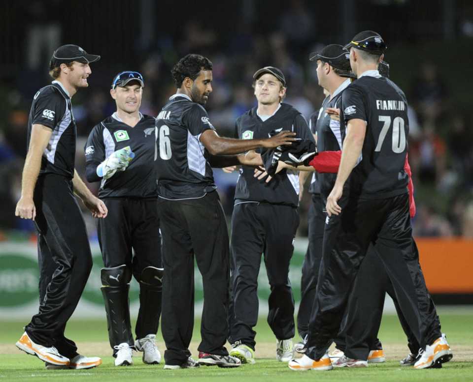 Tarun Nethula is congratulated on dismissing JP Duminy, New Zealand v South Africa, 2nd ODI, Napier, February 29, 2012 