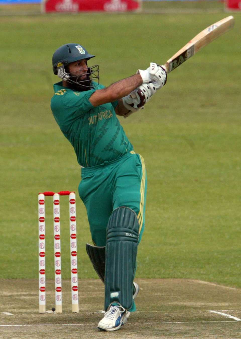 Hashim Amla on way to an unbeaten 88, Bangladesh v South Africa, Twenty20 tri-series, Harare, June 19, 2012