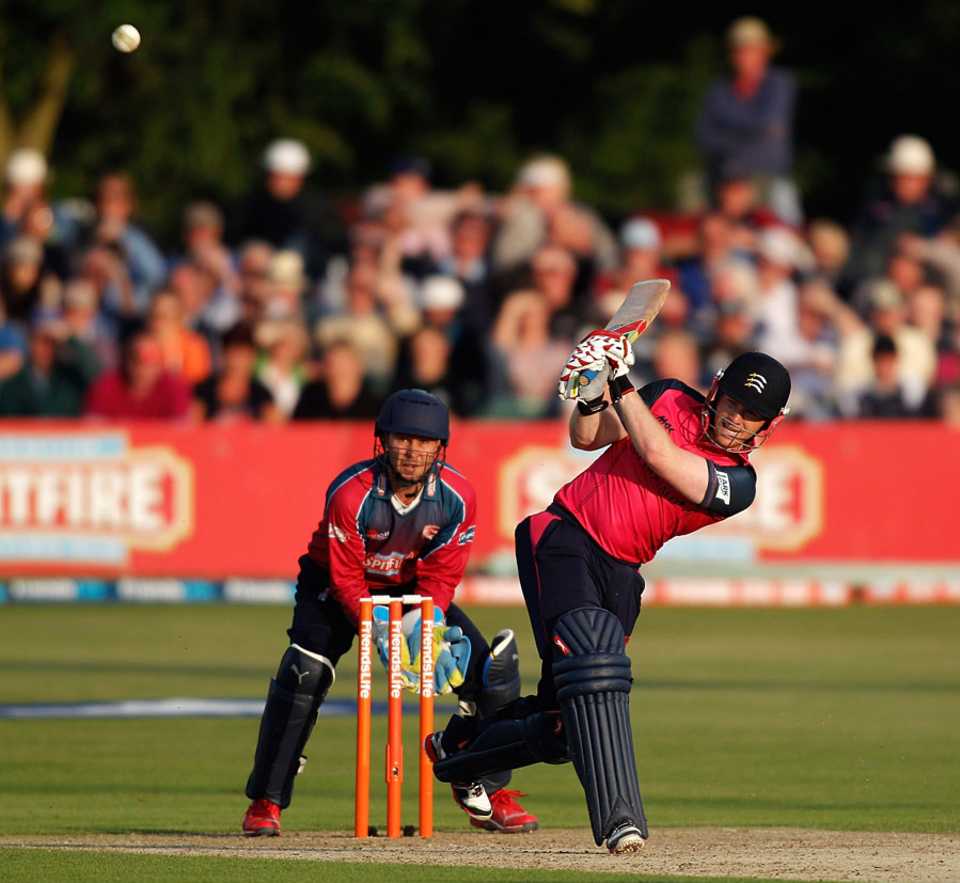 Eoin Morgan goes over the top, Kent v Middlesex, FLt20, South Group, Canterbury, June 26, 2012