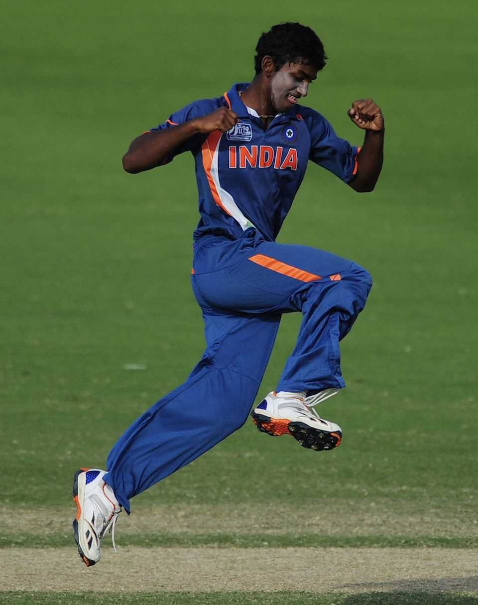 Baba Aparajith celebrates a wicket, India v New Zealand, ICC Under-19 World Cup, semi-final, Townsville, August 23, 2012