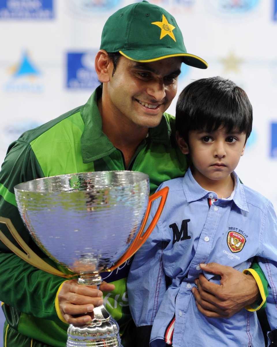 Mohammad Hafeez with the trophy for the Twenty20 series, Pakistan v Australia, 3rd T20I, Dubai, September 10, 2012