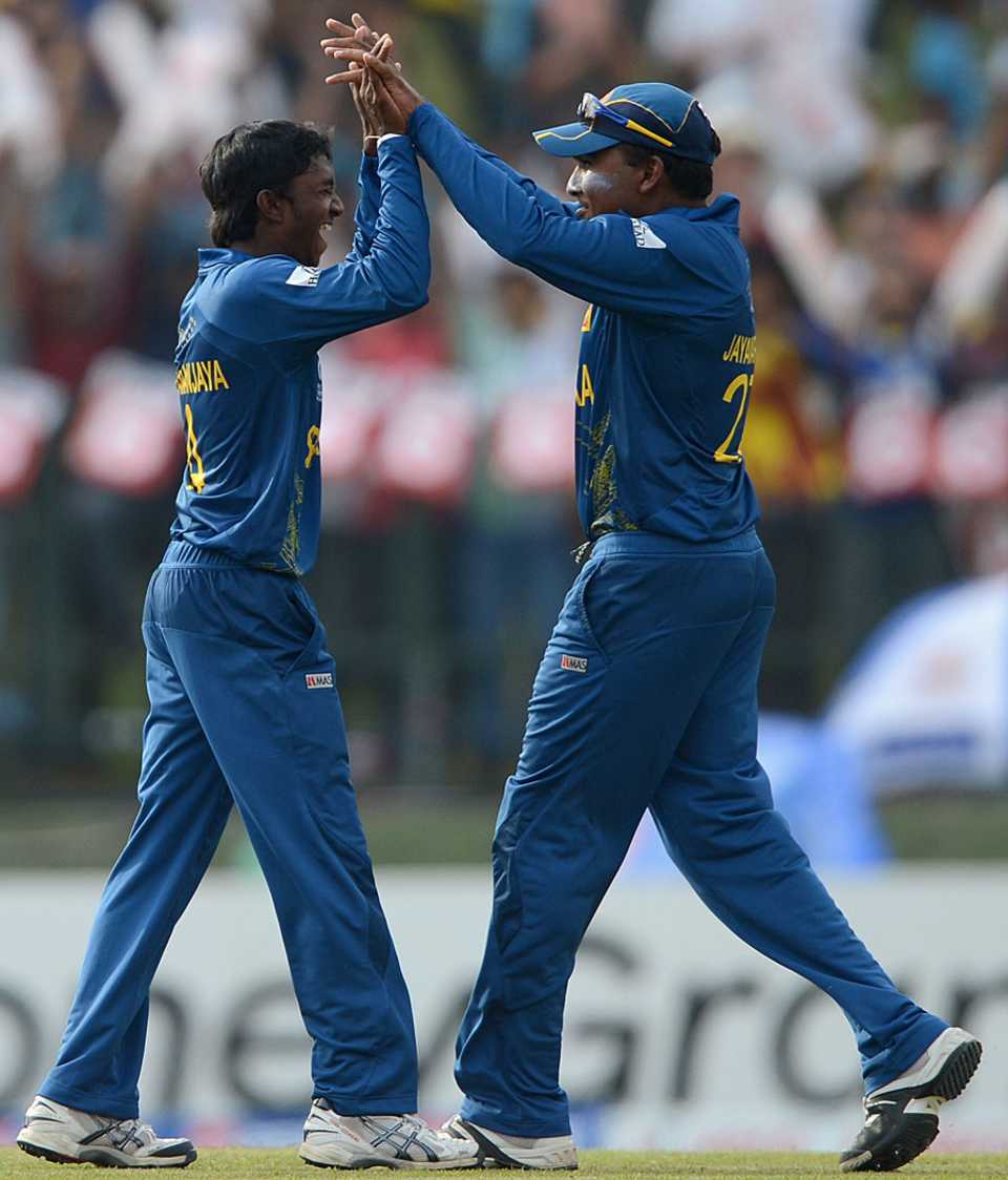 Akila Dananjaya celebrates his first wicket with Mahela Jayawardene