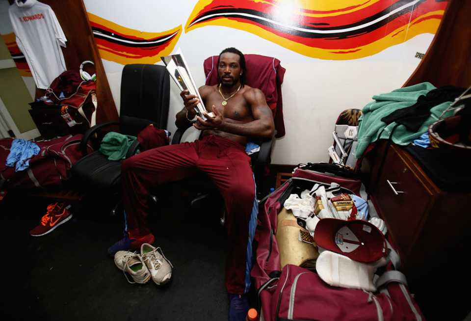 Gayle force cheap cricket shoes
