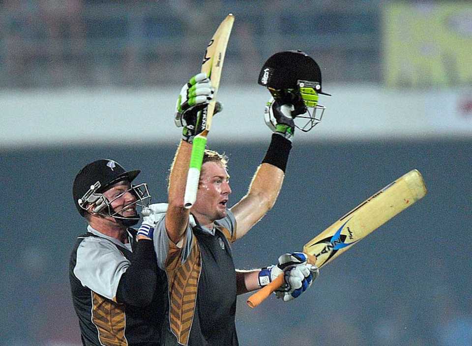 Martin Guptill struck a boundary off the last ball and reached his century, South Africa v New Zealand, 2nd T20, East London, December 23, 2012