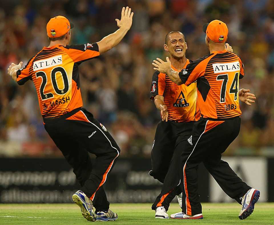 Perth Scorchers' Alfonso Thomas took 4 for 8