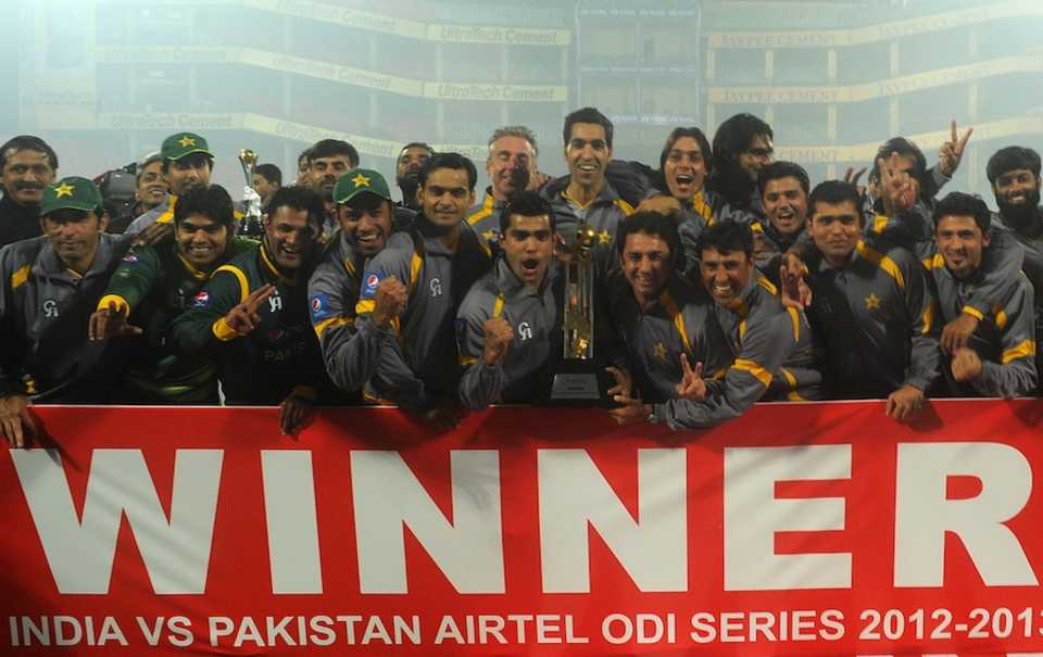 The Pakistan team after the 2-1 victory, India v Pakistan, 3rd ODI, Delhi, January 6, 2013