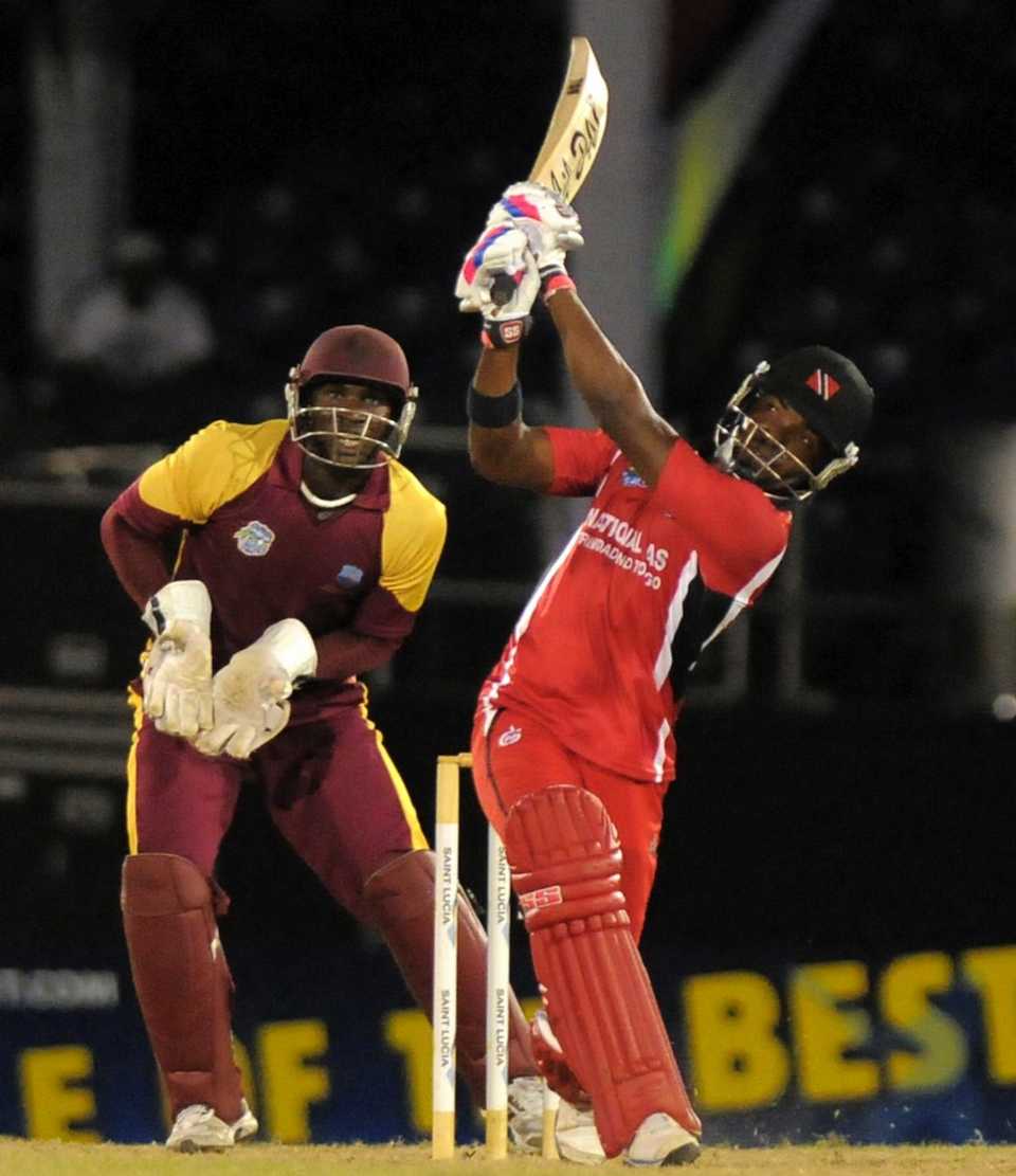 Darren Bravo hits one of his five sixes