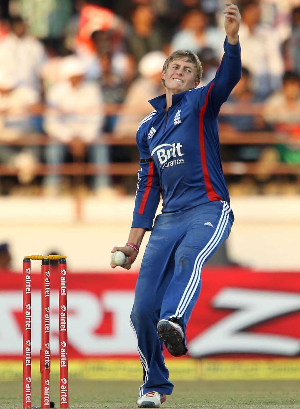 Joe Root bowled a nine-over spell in Rajkot, India v England, 1st ODI, Rajkot, January 11, 2013