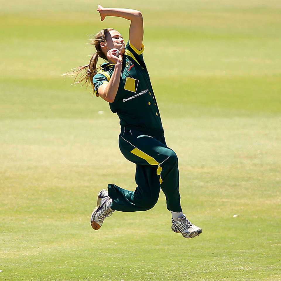 Ellyse Perry was Australia's most productive bowler in the first Twenty20