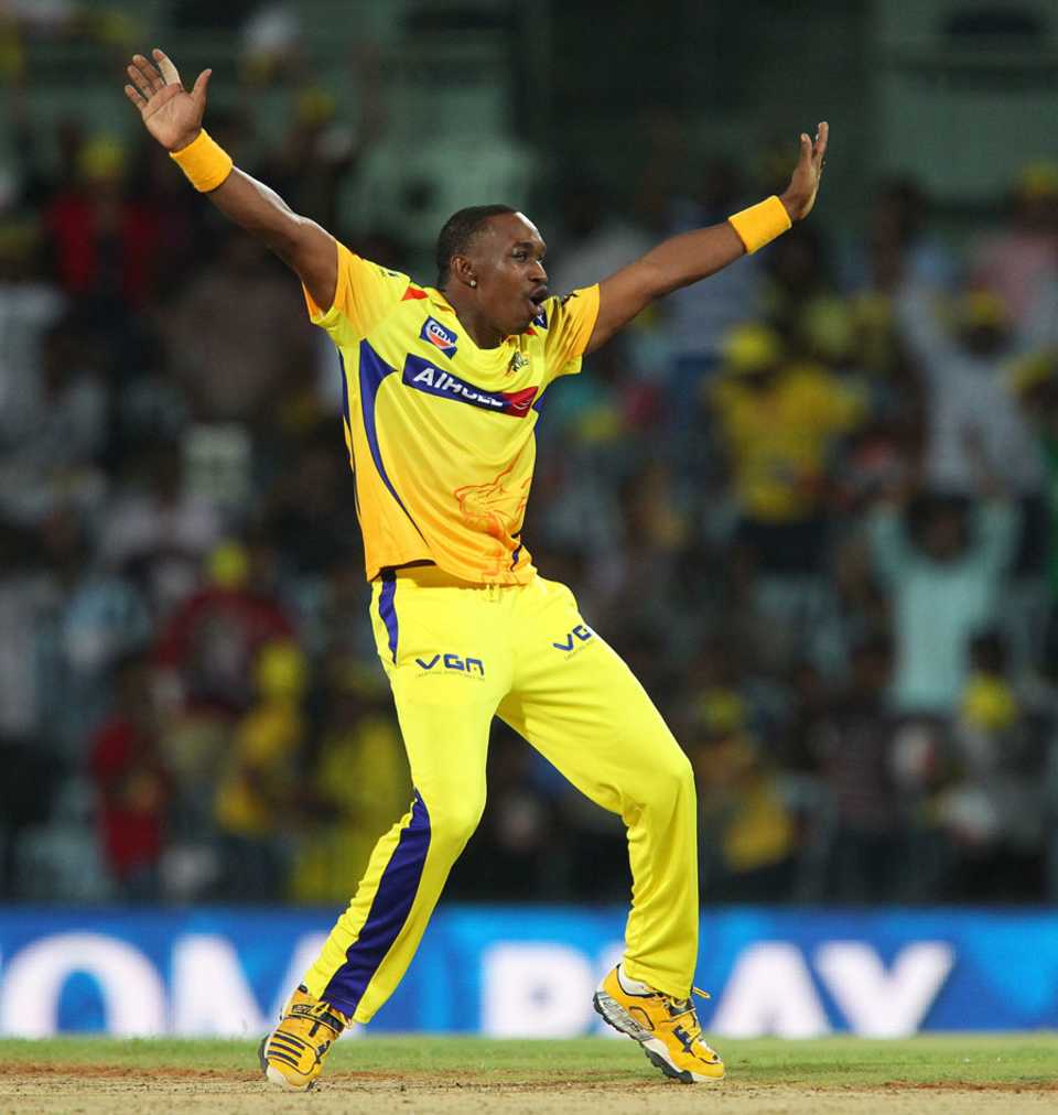 Dwayne Bravo celebrates after taking a wicket in the final over, Chennai Super Kings v Kings XI Punjab, IPL 2013, Chennai, May 2, 2013