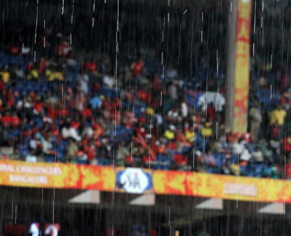 Heavy rains delayed the start of the match