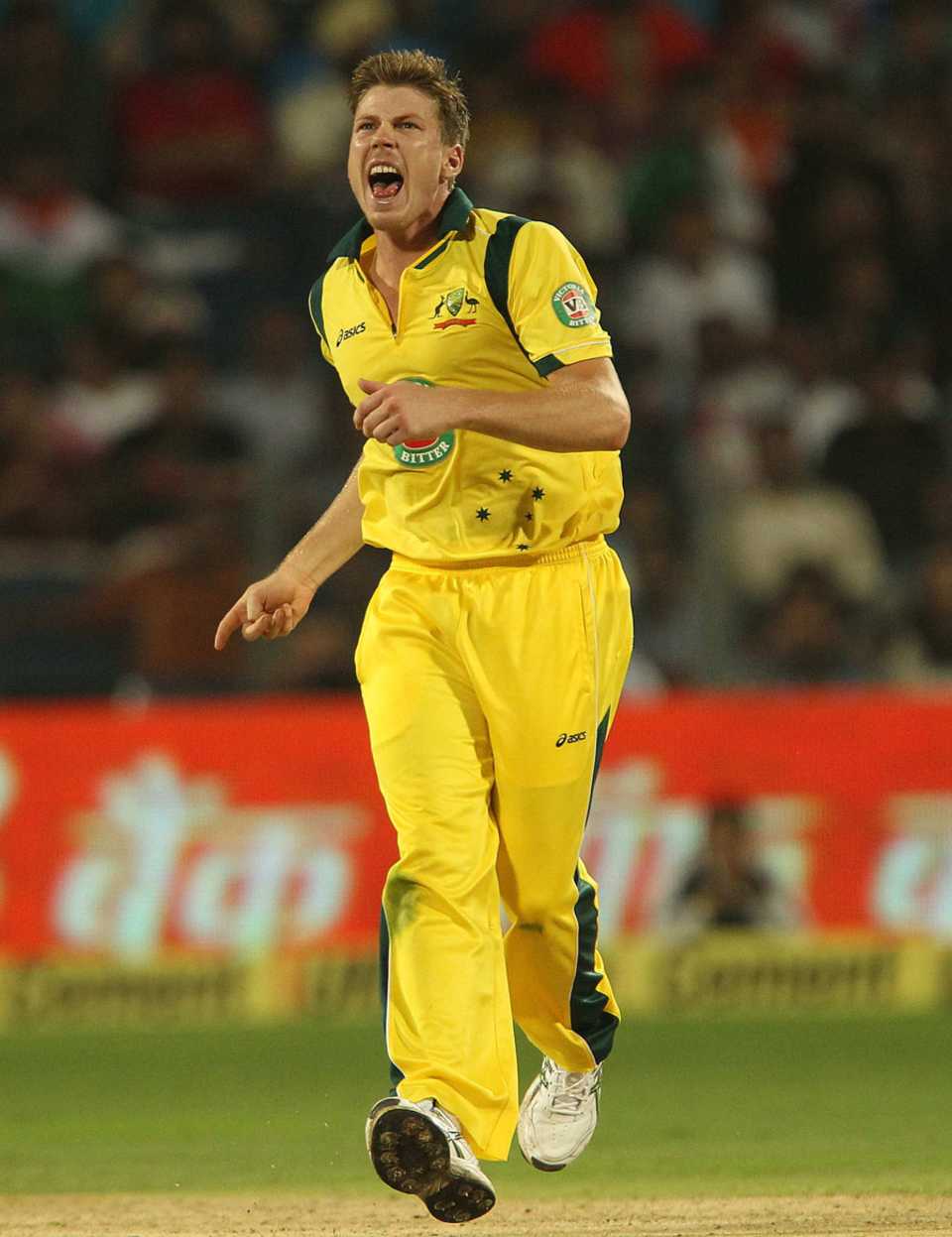 James Faulkner picked up three wickets, India v Australia, 1st ODI, Pune, October 13, 2013